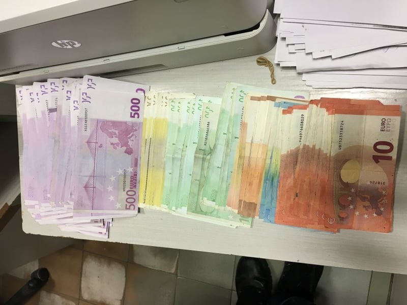 Възрастна германка се опита да мине границата ни с недекларирана валута за над 400 000 лева