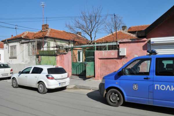 Прокуратурата разпространи снимки на къщата в Бургас, в която бе открит част от „банановия“ кокаин