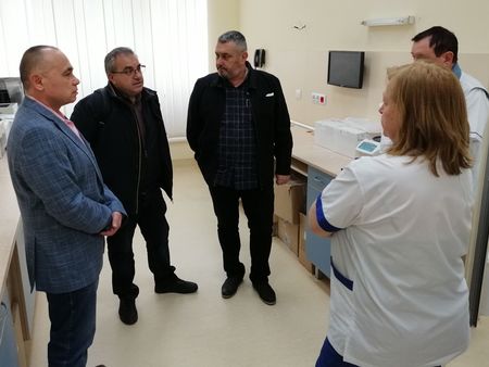 Стана ясно коя лаборатория ще изследва пациентите за коронавирус в Бургас