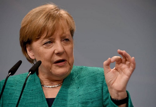 Фрау Меркел засега е добре, взета й е проба за Ковид-19
