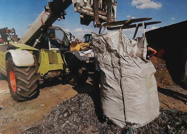 Откриха документи за загробения боклук край Червен бряг
