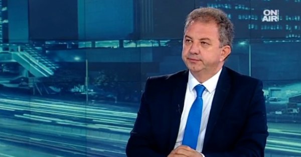 Борис Ячев: Мерките са за справяне с кризата от COVID 19, а не заради улицата – там икономически и социални искания не чухме
