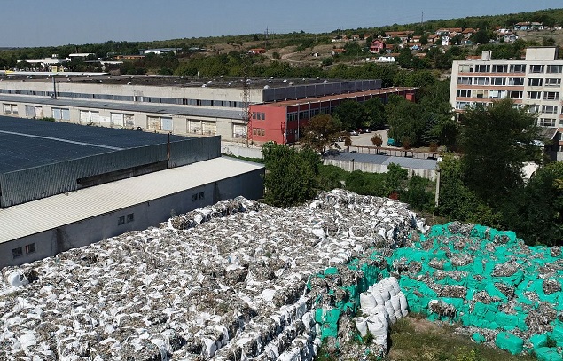 Дружествата на братя Бобокови са внесли големи количества опасни отпадъци