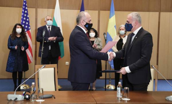 Борисов: Договорът между АЕЦ „Козлодуй” и „Уестингхаус Електрик Швеция“ е поредната стъпка на България за диверсификация