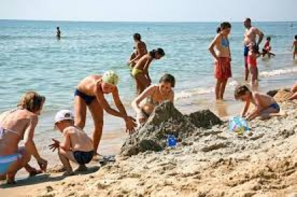 Плажът на Международния детски лагер в Кранево вече има нов стопанин