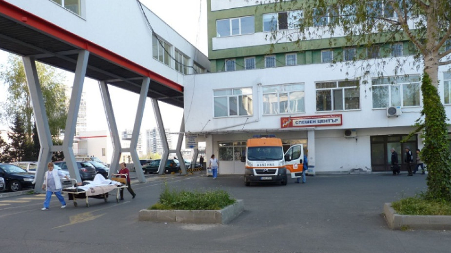Расте броят на приетите в болница пациенти с ковид в Бургаска област