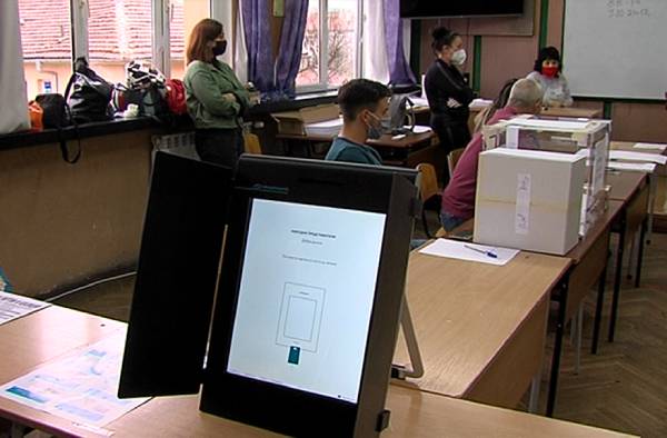 ЦИК спря машинното гласуване във Велико Търново