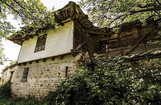 Представят в Бургас „Строителните занаяти на Стара планина“