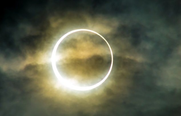 В Северна Европа ще наблюдават пръстеновидно слънчево затъмнение