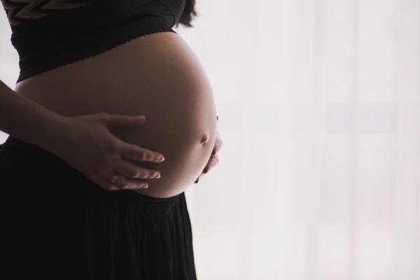 Бременните жени в повечето случаи по-леко карат коронавируса