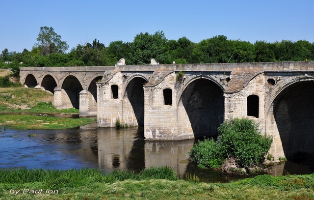 Реставрират моста на Кольо Фичето край Бяла