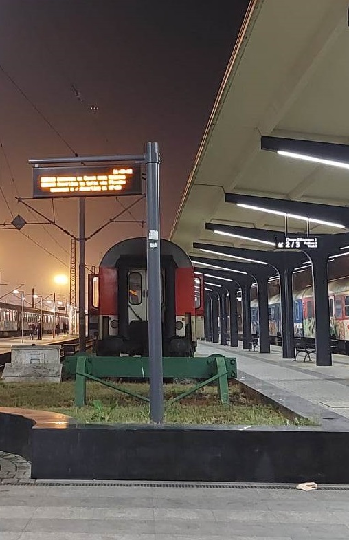 БДЖ ще осигури над 22 200 допълнителни места във влаковете за празниците Първи май и Гергьовден