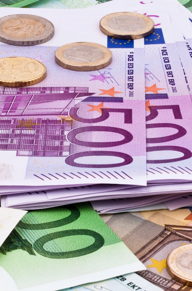 При въвеждането на еврото в България потребителите настояват „да не се допуска „закръгляне“ на цените нагоре