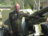 Началникът на националния център по военно обучение и спасителни дейности за ученици Минчо Гумаров ще ползва оръдието като нагледно средство за курса „Млад артилерист”