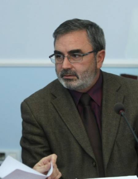 д-р Ангел Кунчев: До месец грипът ще е у нас, но място за паника няма