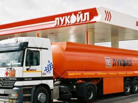 Бойко Борисов спаси Валентин Златев от руснаците