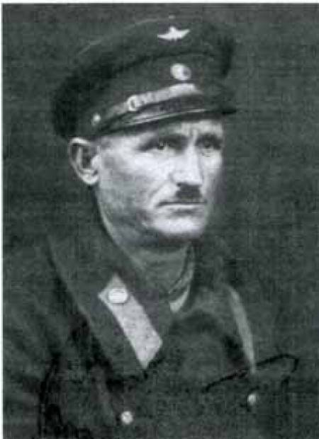 Накривете калпаци, засучете мустаци