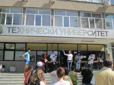 Студентството показа тайни зависимости