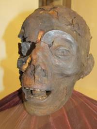 Главата на мумията