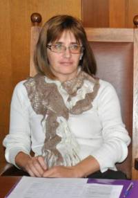 Рекордьор по хонорари е шефката на европроектите във Велико Търново Мариела Цонева, прибрала с граждански договор 25 560 лв.