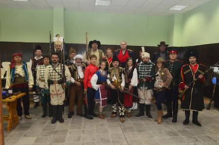 Старинни оръжия гърмяха в Добрич