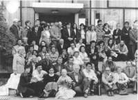 През юни 1979 г. по покана на Людмила Живкова в София пристига на посещение йогинята Индра Деви, рускиня по произход. Тя провежда практически занятия по йога в школата по цирково изкуство в кв. Илиенци