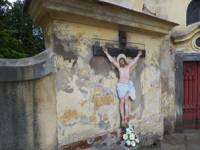 Религиозната символика се среща навсякъде във Велеград