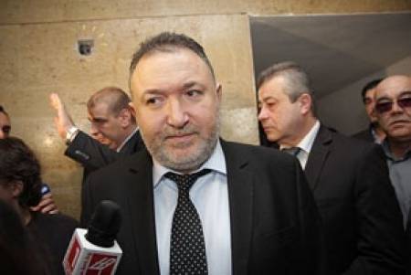 Мюфтийството остана само в претенциите си