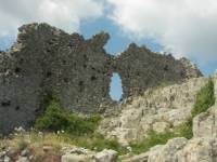 Крепостта Устра