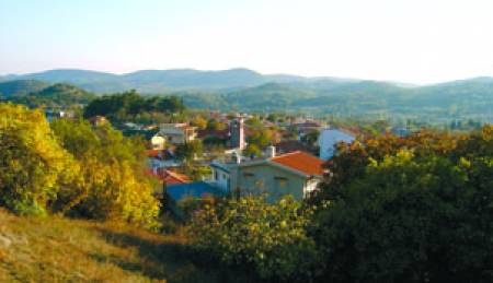 Едно будно някогашно чисто българско село