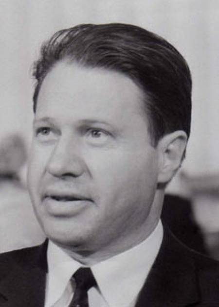 Анатомия на отстраняването на един министър на МВР