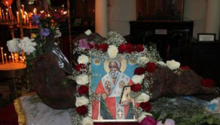 Св. Терапонт Софийски става мъченик за вярата
