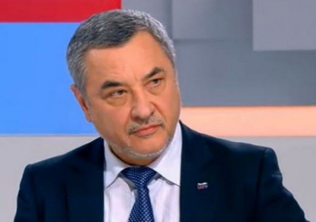 Валери Симеонов: При нас си остава приоритет държавата - България над всичко