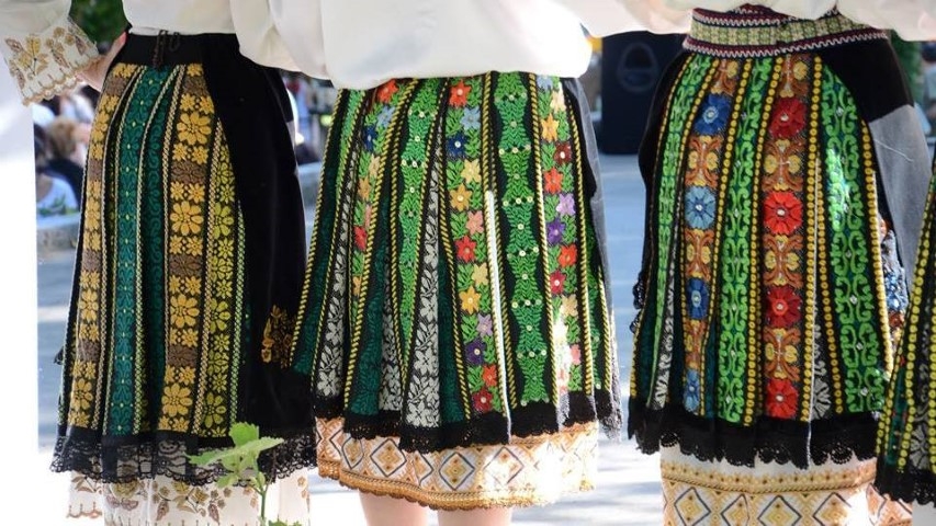 Пъстър празник на носията във видинското село Неговановци