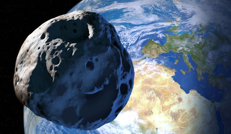 Опасно близо! Астероид преминава през земната атмосфера
