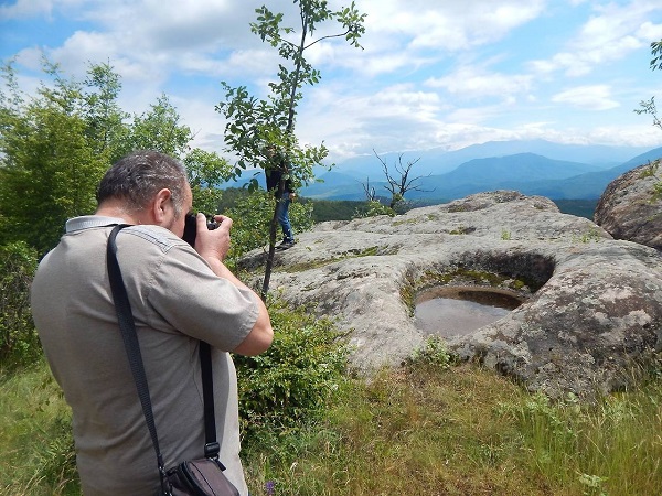 Научна експедиция проучи древни оброчища в Северозападна България