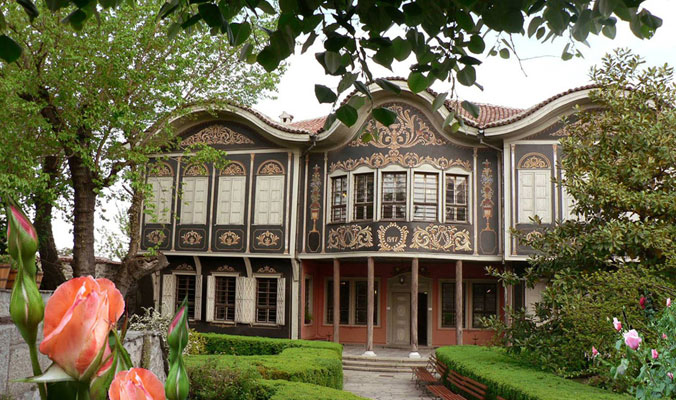 Занаятчии от цялата страна ще демонстрират майсторлъка си в двора на Куюмджиевата къща в Пловдив