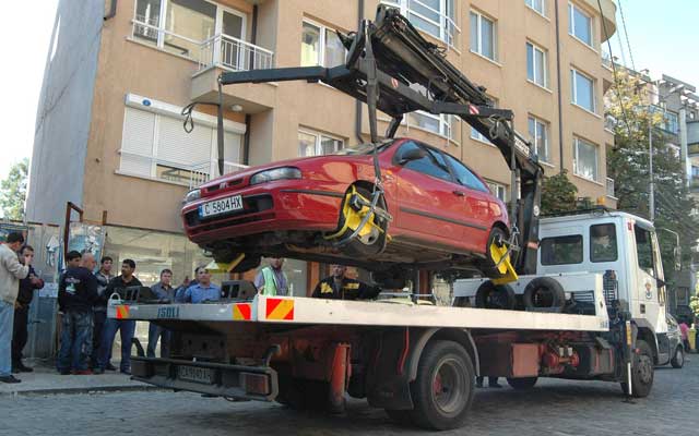 Прокуратурата атакува незаконни „паяци“ и „скоби“, въведени от общините