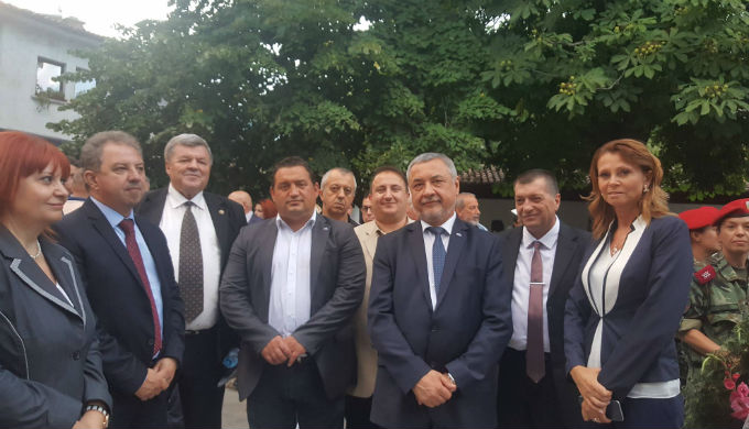 Валери Симеонов: За два месеца свършихме толкова, колкото другите не са правили в продължение на десетки години