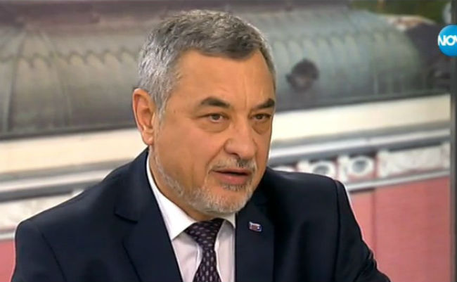 Валери Симеонов за „кумгейт“, калинките във властта и безсилието на БСП да сътвори компромат
