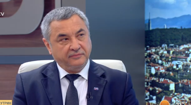 Валери Симеонов за скандалите, провокирани от Нова ТВ и за цензурата в националните медии