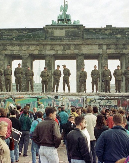 Берлинската стена - какво не знаем за нея