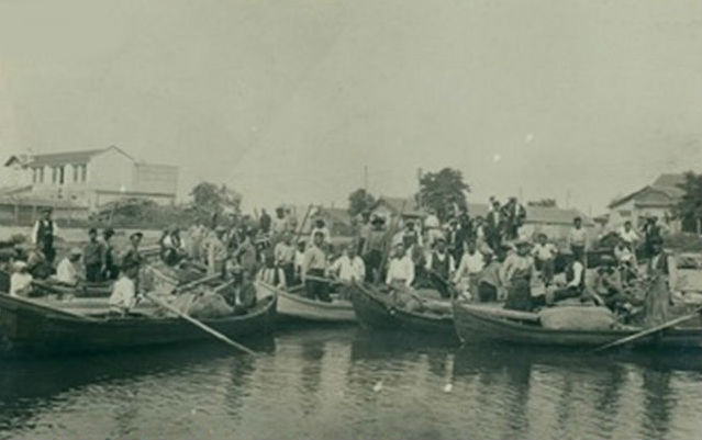 Преди 80 години в Бургас по Никулден цената на рибата драстично падала