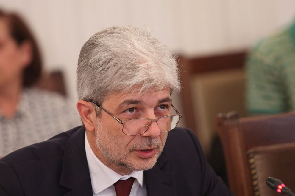 Нено Димов: Няма да бързаме с природния газ в Генерал Тошево