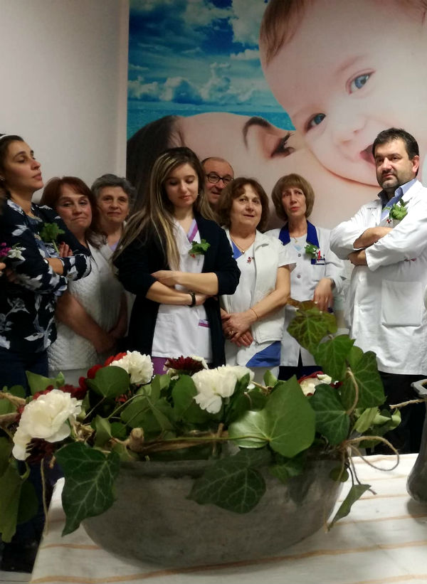 Вицепремиерът Валери Симеонов бе гост на Бабинден в УМБАЛ-Бургас