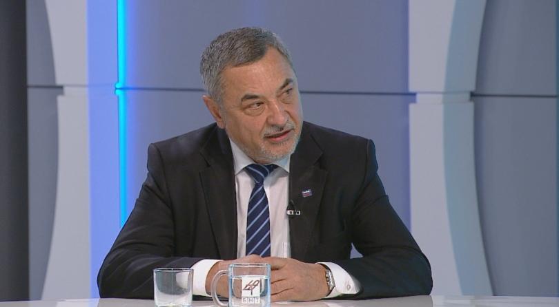 Валери Симеонов: Патриарх Кирил е агент Михайлов от съветското КГБ