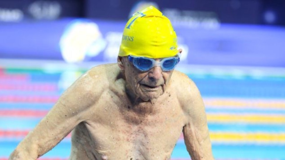 Без предел: 99-годишен плувец счупи световен рекорд в Австралия