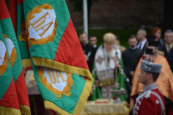 Мелнишкият епископ Герасим ще оглави празничния водосвет и освещаването на бойните знамена