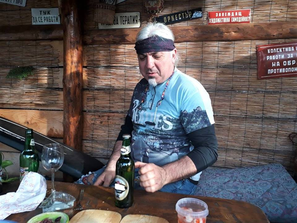 Васко Кръпката с концерт в Трън по повод годишнината от референдума за златото