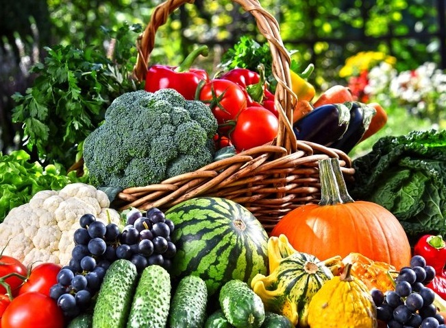 Колко са на пазара родните плодове и зеленчуци
